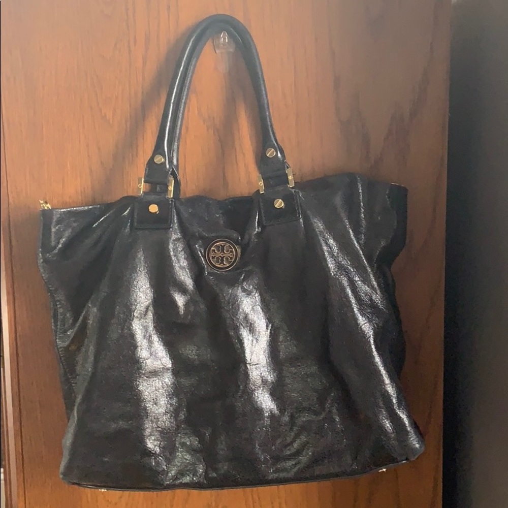 Black Tory Burch bag